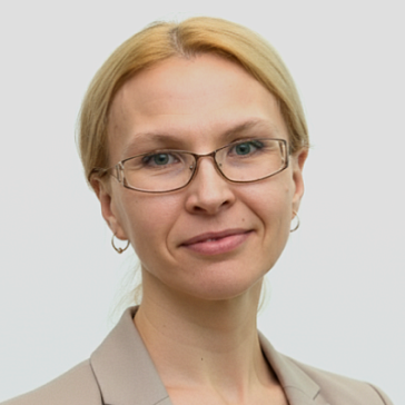 Юлия Попова